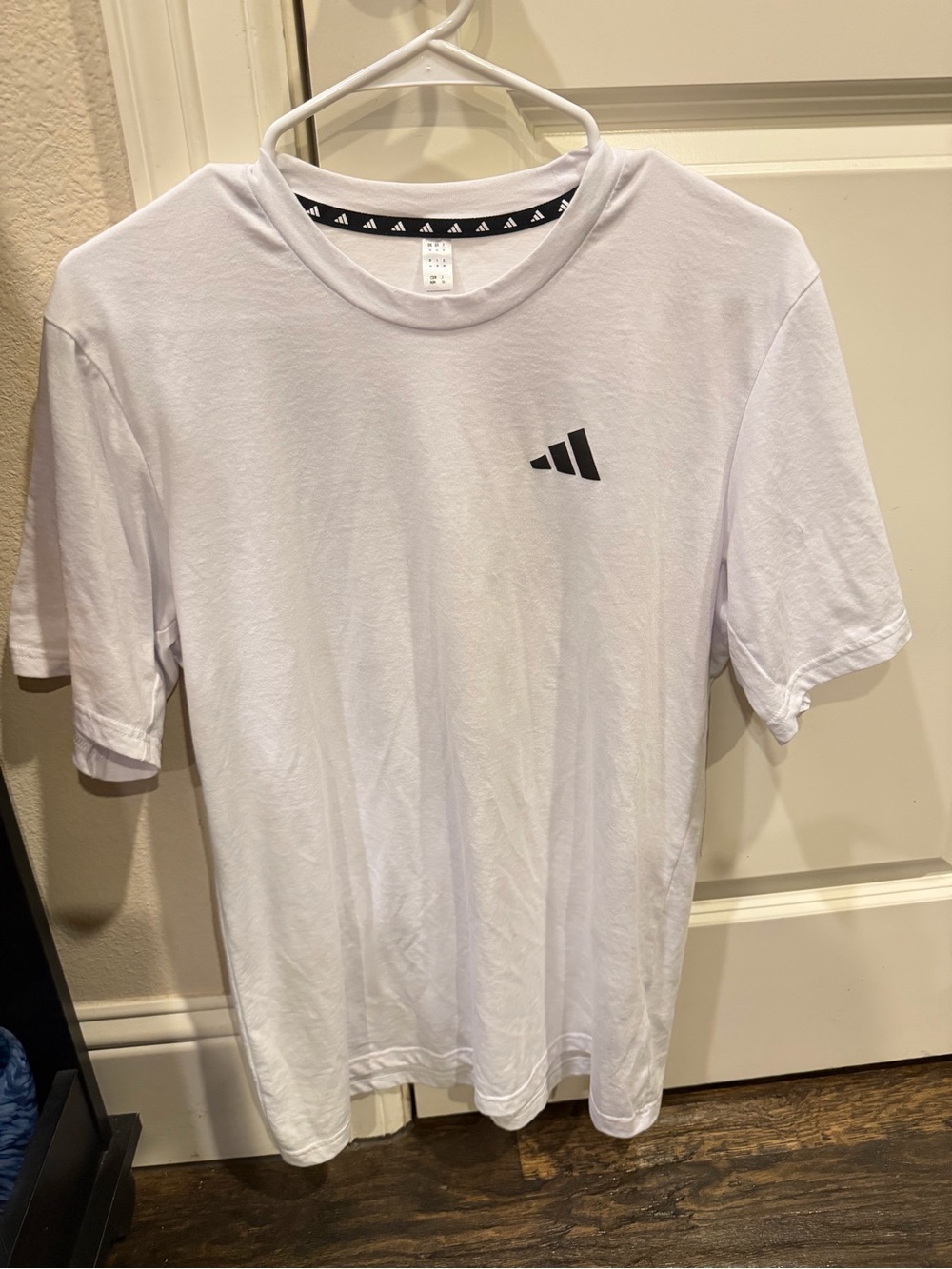 Adidas White Short Sleeve Logo Tee Size Medium